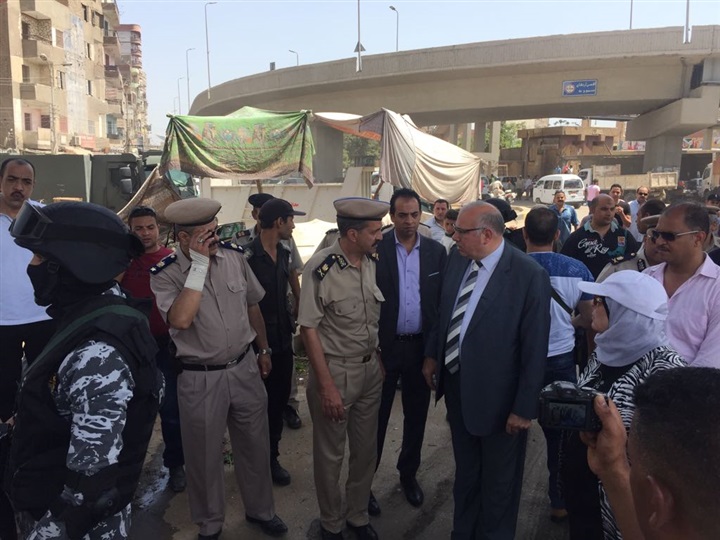 مدير أمن القليوبية يأمر بالتواجد الأمنى وإزالة الاشغالات على كوبرى بنها 
