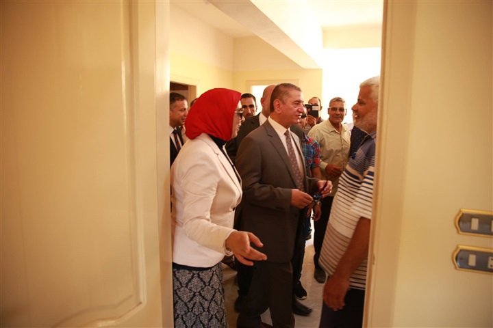 بالصور.. محافظ كفر الشيخ يفتتح الوحدة المحلية بكفر المرازقة بقلين 