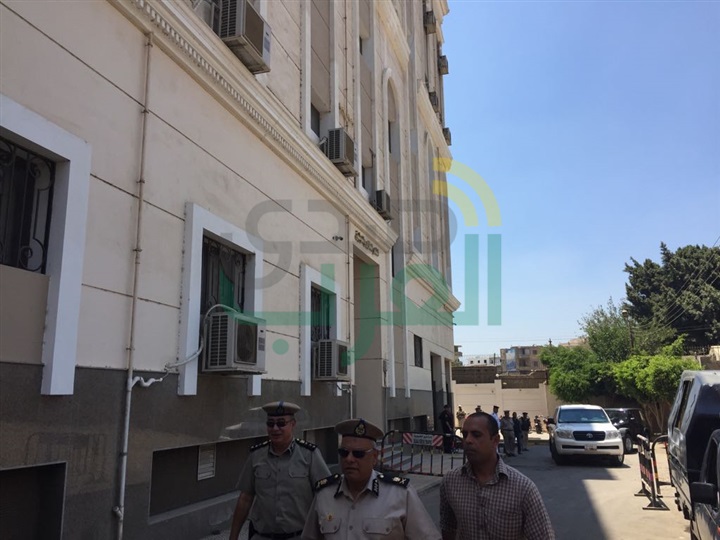 مدير أمن القليوبية يفاجئ مجمع المحاكم ببنها