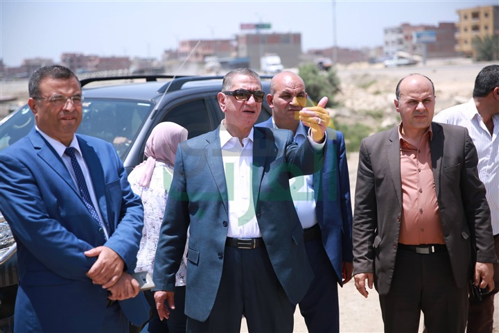 بالصور.. محافظ كفر الشيخ يتابع أعمال المرحلة الثانية من كورنيش بحيرة البرلس بتكلفة 24 مليون جنيه