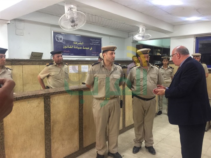 مدير أمن القليوبية يفاجئ قسم أول شبرا الخيمة 