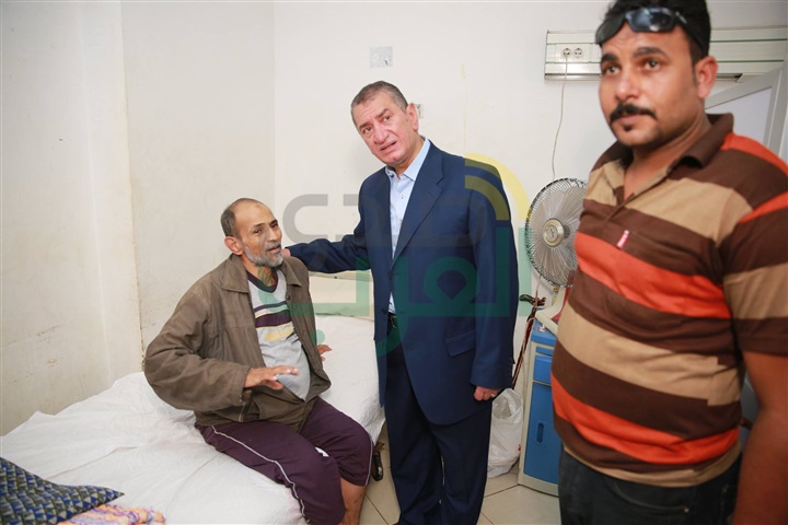 بالصور.. محافظ كفر الشيخ يحيل 11 طبيبًا وممرضًا وإداريًا بمركز أبحاث الكبد للتحقيق