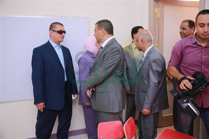 بالصور.. محافظ كفر الشيخ يفتتح مدرسة محلة القصب للتعليم الأساسي بتكلفة 7 مليون جنيه