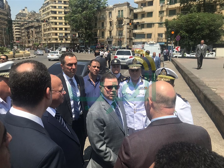 بالصور.. وزير الداخلية يوجه بنشر وتعزيز الخدمات المرورية لتسيير الحركة المرورية وسرعة التعامل مع المواقف الطارئ