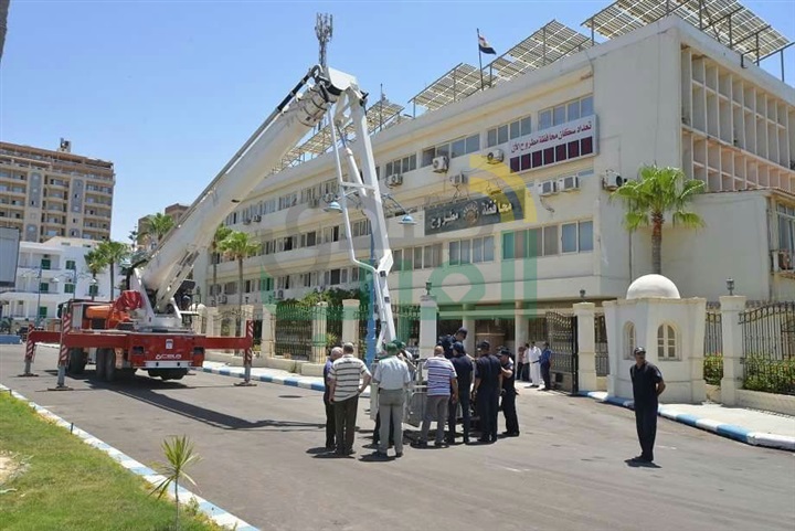 محافظ مطروح: وصول أول وأحدث ونش إطفاء وإنقاذ بمصر بإرتفاع 55 متر وبتكلفة 20 مليون جنيه