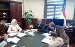 وزيرة الصحة  تلتقى ممثل صندوق الأمم المتحدة للسكان لتعزيز سبل التعاون لخدمة القضية السكانية فى مصر 