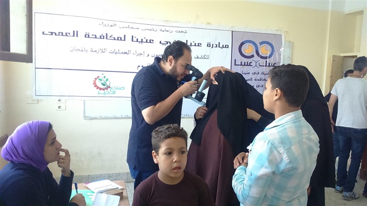 صناع الخير تجري الكشف على ٣٠٠٠ مريض عيون خلال يومين