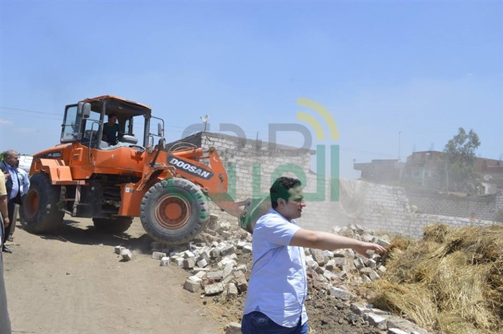 بدء تنفيذ الموجة العاشرة من استرداد أراضي الدولة بكفر الشيخ