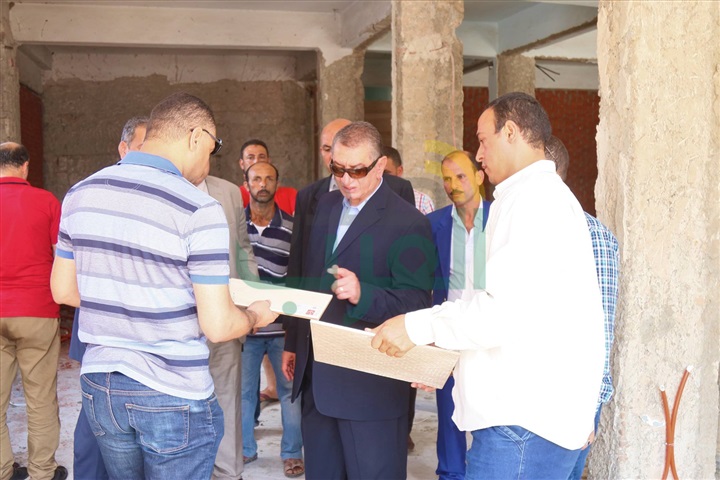 بالصور.. محافظ كفر الشيخ يتفقد إنشاء المطبعة المركزية وأكشاك جهاز تنمية الخدمات
