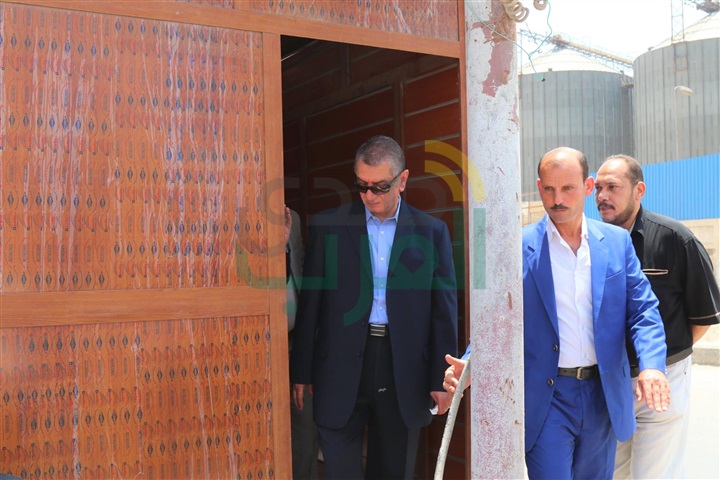 بالصور.. محافظ كفر الشيخ يتفقد إنشاء المطبعة المركزية وأكشاك جهاز تنمية الخدمات