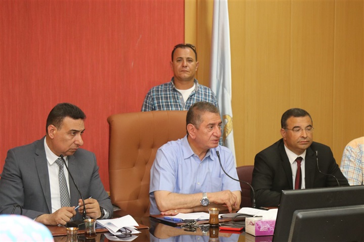 بالفيديو والصور...محافظ كفر الشيخ يشدد على سرعة الانتهاء من تنفيذ المشروعات الخدمية