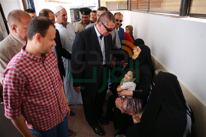 بالصور.. محافظ كفر الشيخ يدعم مركز جراحة العيون بأحدث الأجهزة