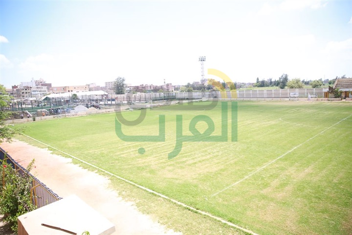 بالصور.. محافظ كفر الشيخ يوجه بسرعة الإنتهاء من إنشاء الملعب الخماسي بنادي بيلا الرياضي