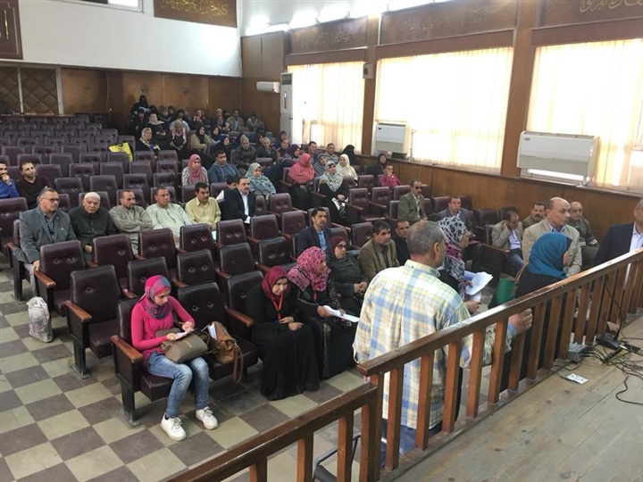 سكرتير مساعد كفر الشيخ يناقش 45 شكوي في لقاء المواطنين الأسبوعي