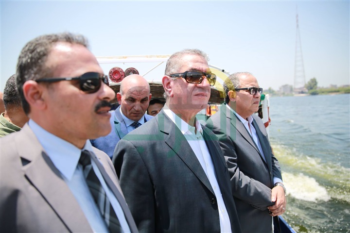 بالصور.. محافظ كفر الشيخ: بدائل لمواجهة خداع أصحاب "الأقفاص السمكية" للهروب من حملة الإزالات