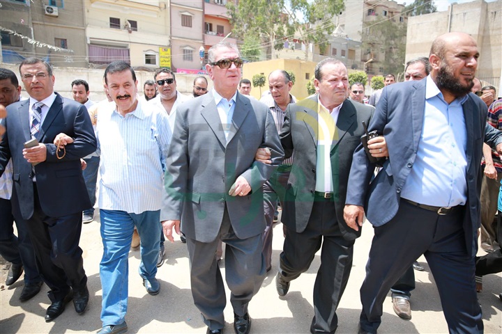 بالصور.. محافظ كفر الشيخ يحيل 20 طبيبًا بمستشفى سيدى سالم المركزى للتحقيق