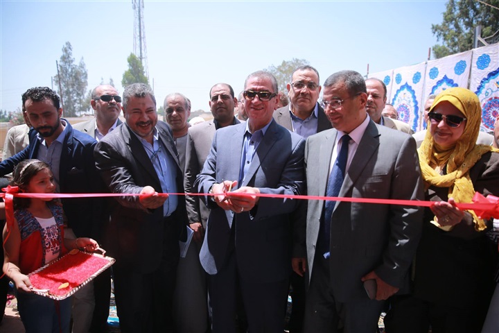 بالصور.. محافظ كفر الشيخ يفتتح مدرسة "الطايفة" الإعدادية المشتركة بتكلفة  4 ملايين جنيه