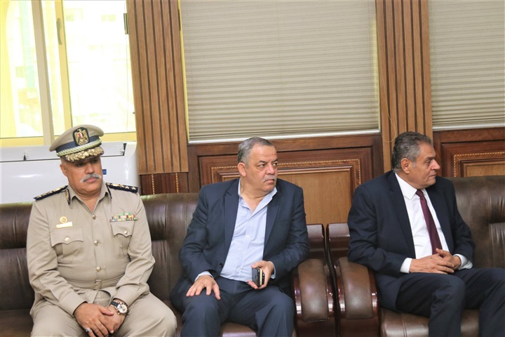 بالصور.. محافظ كفر الشيخ يستقبل مساعدي وزير الداخلية لإفتتاح وحدة مرور فوة بتكلفة 10 مليون جنيه