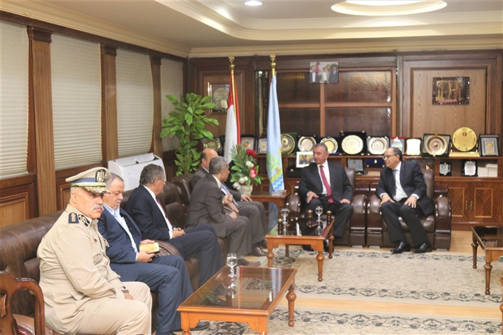 بالصور.. محافظ كفر الشيخ يستقبل مساعدي وزير الداخلية لإفتتاح وحدة مرور فوة بتكلفة 10 مليون جنيه