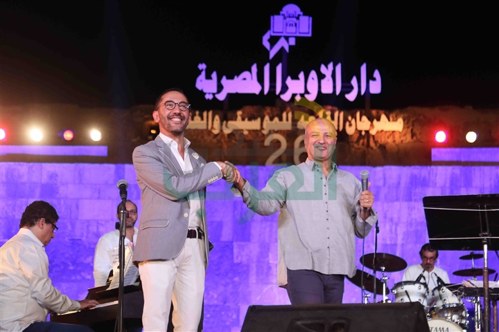 وزيرة الثقافة تفتتح الدورة 27 لمهرجان قلعة صلاح الدين للموسيقي وزيرة الثقافة تفتتح الدورة 27 لمهرجان قلعة صلاح الدين للموسيقي