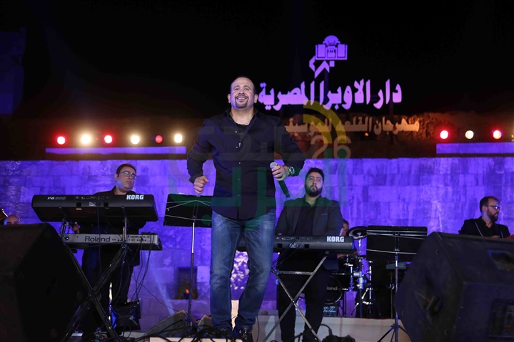 وزيرة الثقافة تفتتح الدورة 27 لمهرجان قلعة صلاح الدين للموسيقي وزيرة الثقافة تفتتح الدورة 27 لمهرجان قلعة صلاح الدين للموسيقي