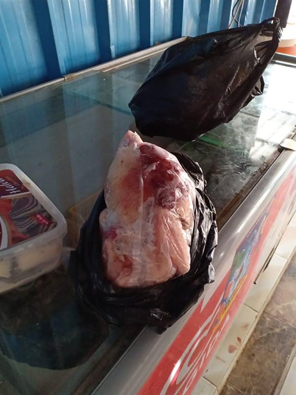 بالصور.. إعدام 100كيلو لحوم وكبدة وفواكه فاسدة بكفر الشيخ