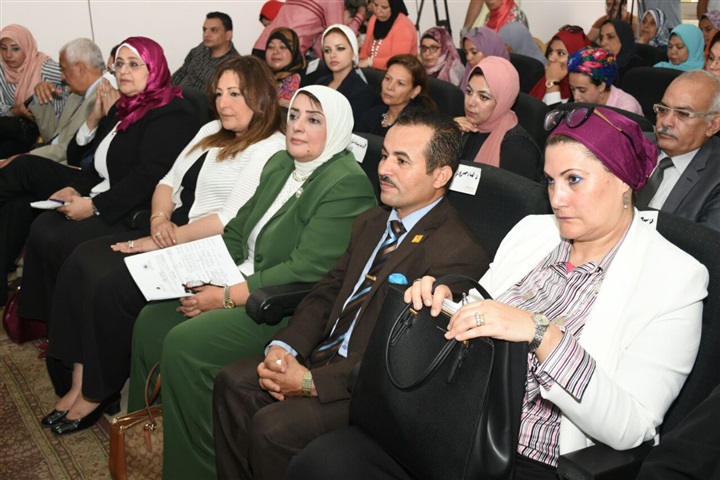 بالصور: القضية السكانية محور اهتمام المسئولين والمجتمع المدنى