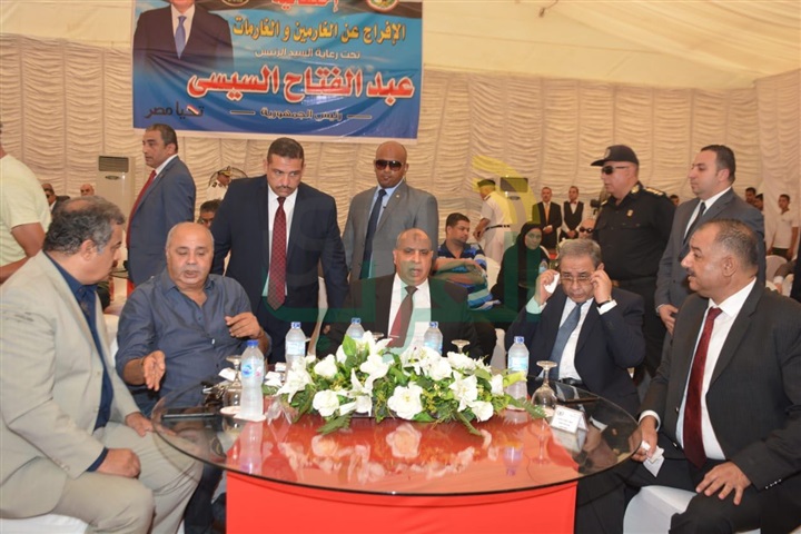 الإفراج عن 2391 من نزلاء السجون من بينهم 683 غارم وغارمة