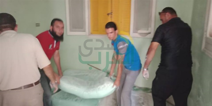 بالصور.. ضبط 25 جوال دقيق مدعم قبل بيعهم بالسوق السوداء في كفر الشيخ