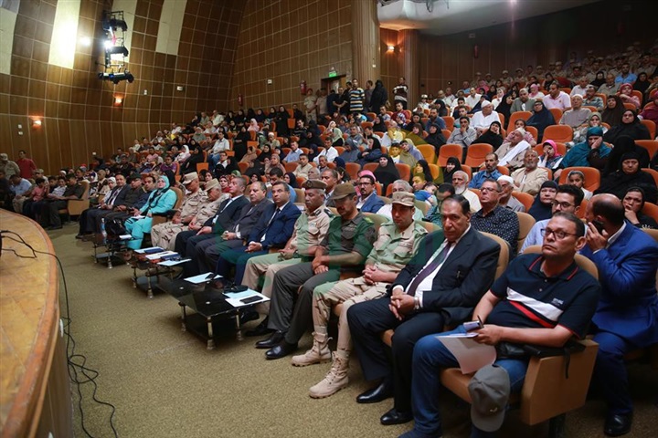 بالفيديو والصور.. تكريم 350 من أسر الشهداء ومصابي الحرب بكفر الشيخ