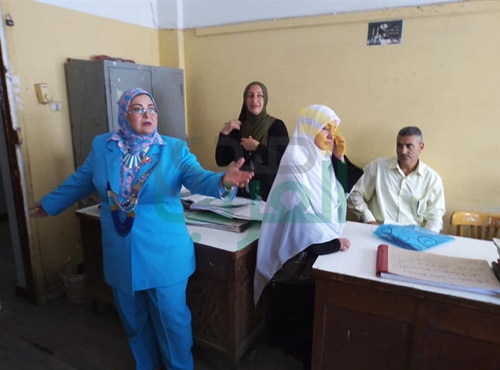 بالصور.. وكيل تعليم كفر الشيخ تحيل المقصرين بديوان المديرية للتحقيق