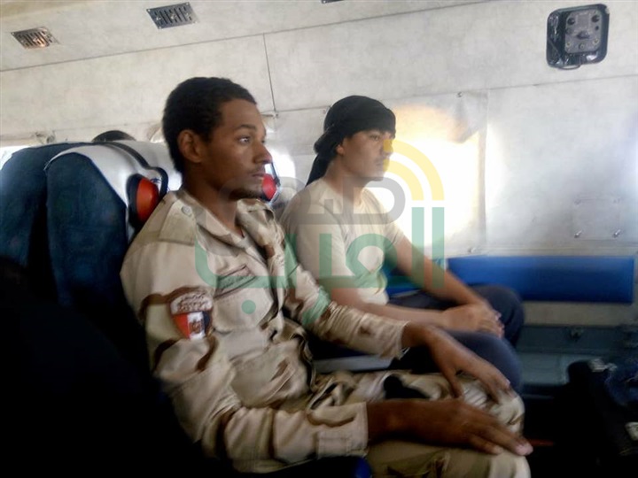 جهاز الأمن السوداني يحرر قوة عسكرية مصرية أُختطفت جنوب ليبيا (صور) جهاز الأمن السوداني يحرر قوة عسكرية مصرية أُختطفت جنوب ليبيا (صور)