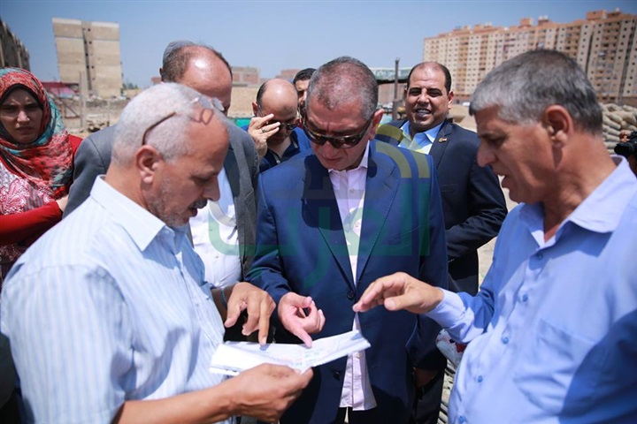 بالصور.. محافظ كفر الشيخ: حل مشكلة الإسكان بشكل جذري في نهاية 2018 