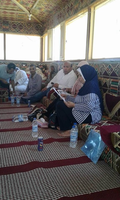 بالصور.. "أبو زيد": مشروعات كهرباء وطرق ومحطات تحليه للقرى الأكثر احتياجًا ببراني والسلوم