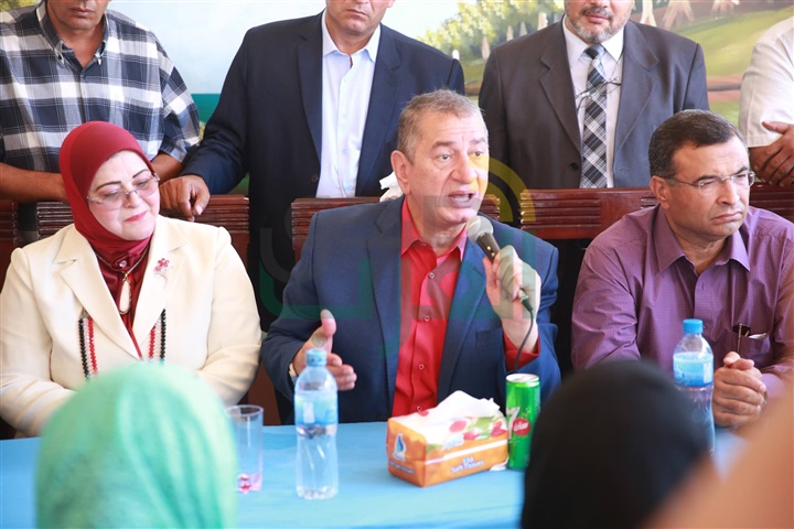 بالصور.. محافظ كفر الشيخ يفتتح مدرسة "الحنفي للتعليم الأساسى" بالبرلس بتكلفة 7 ملايين جنيه