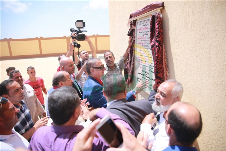 بالصور.. محافظ كفر الشيخ يفتتح مدرسة "الحنفي للتعليم الأساسى" بالبرلس بتكلفة 7 ملايين جنيه