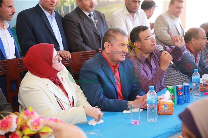 بالصور.. محافظ كفر الشيخ يفتتح مدرسة "الحنفي للتعليم الأساسى" بالبرلس بتكلفة 7 ملايين جنيه