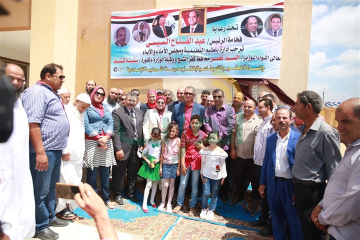 بالصور.. محافظ كفر الشيخ يفتتح مدرسة "الشهابية الإعدادية الجديدة "بالبرلس بتكلفة 6 ملايين جنيه