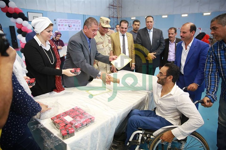 بالفيديو والصور...محافظ كفر الشيخ يكرم أبطال متحدي الإعاقة