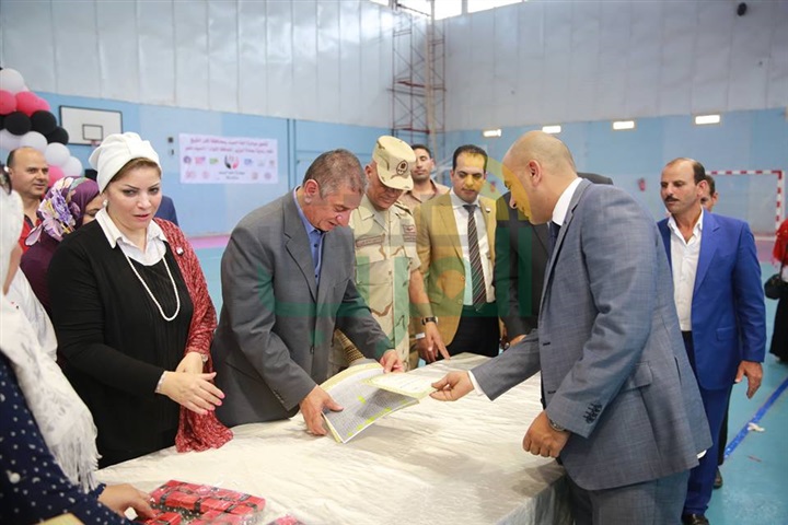 بالفيديو والصور...محافظ كفر الشيخ يكرم أبطال متحدي الإعاقة