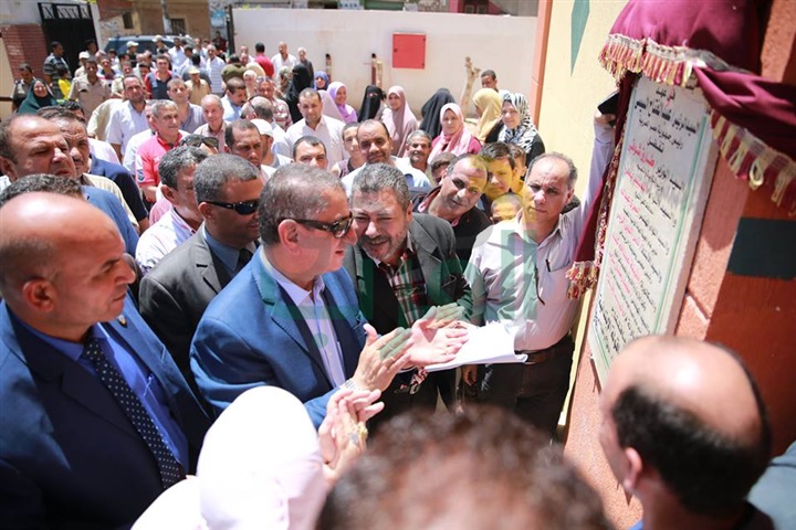 بالصور.. محافظ كفر الشيخ يفتتح مدرسة "العاقولة" الإبتدائية بالرياض بتكلفة 4 ملايين جنيه