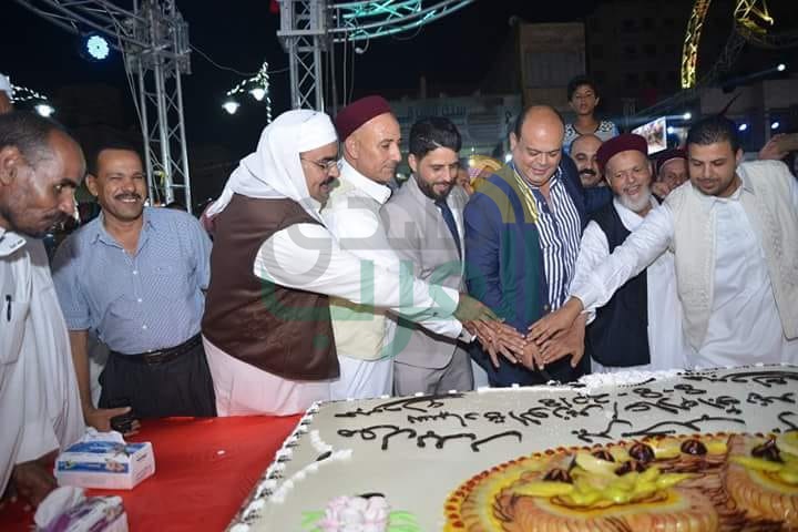 بالصور.. محافظ مطروح يفتتح أحد المولات التجارية الجديدة بشارع الإسكندريه