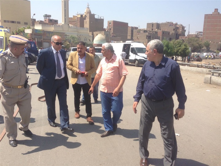 محافظ القليوبية ومدير الأمن يصلان لموقع تفجير كنيسة مسطرد 