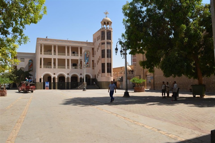 بالصور.. وزير الآثار وكبار قيادات الوزارة فى ضيافة دير المحرّق بأسيوط
