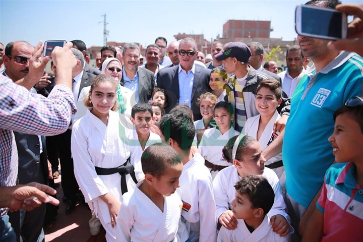 بالصور.. محافظ كفر الشيخ يفتتح مدرسة عباس العقاد الإبتدائية الجديدة بقرية "الصافية" بتكلفة 5 ملايين جنيه