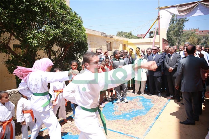 بالصور.. محافظ كفرالشيخ يفتتح مدرسة إبتدائية جديدة بقرية "شباس الشهداء" بدسوق بتكلفة 6 ملايين جنيه