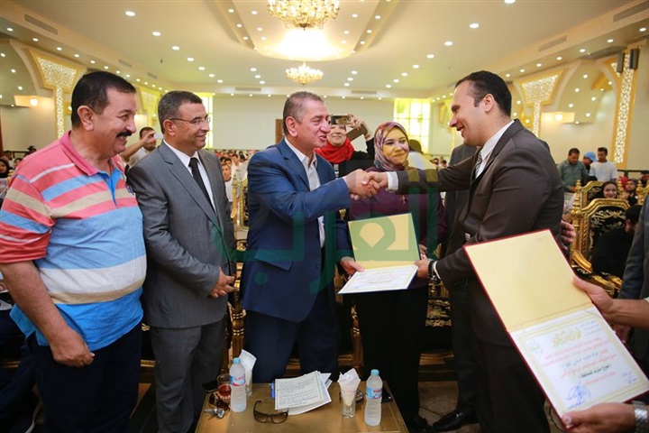 بالصور.. محافظ كفر الشيخ يُشارك في اليوم العالمي للشباب