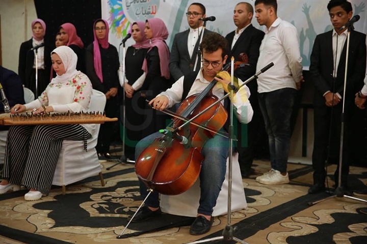 بالصور.. محافظ كفر الشيخ يُشارك في اليوم العالمي للشباب