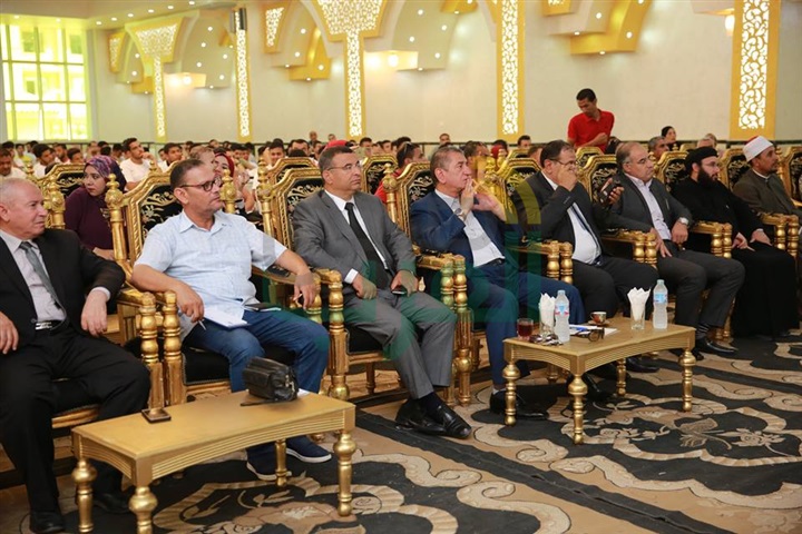 بالصور.. محافظ كفر الشيخ يُشارك في اليوم العالمي للشباب
