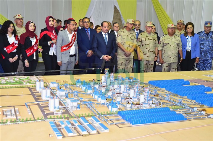 الرئيس "السيسي" يفتتح عدد من المشروعات التنموية الصناعية بمحافظة بنى سويف الرئيس "السيسي" يفتتح عدد من المشروعات التنموية الصناعية بمحافظة بنى سويف